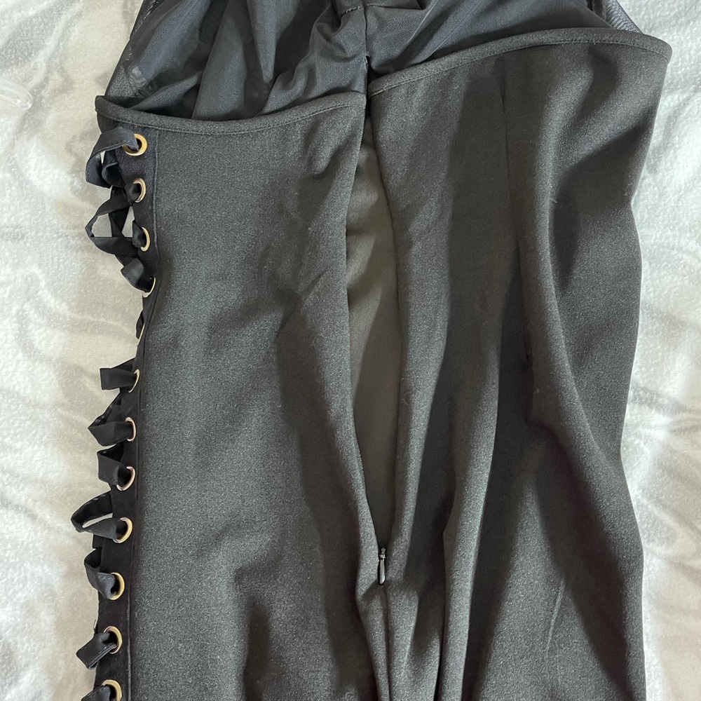 IRIS black half mesh dress size LARGE - Picture 4 of 7
